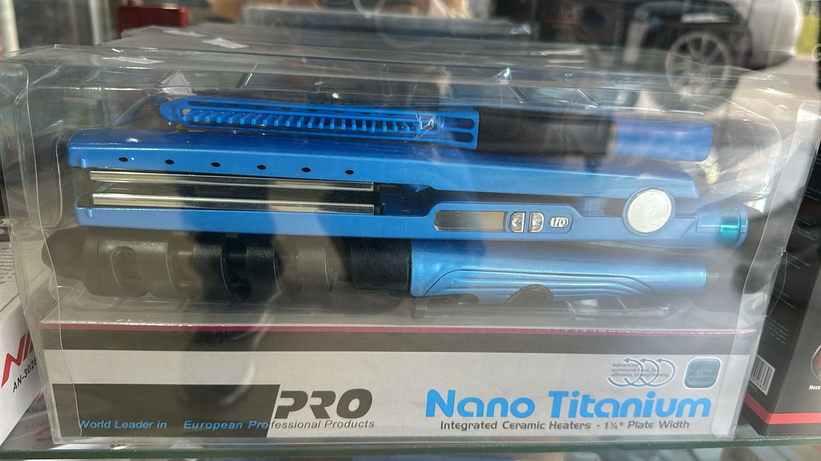 COMBO NANOTITANIUM BABY LISS (PLANCHA - ENCRESPADOR - CEPILLOL ALISADOR) - SOLUCIONES CAPILARESCOMBO NANOTITANIUM BABY LISS (PLANCHA - ENCRESPADOR - CEPILLOL ALISADOR)SOLUCIONES CAPILARESFisico